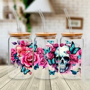 Skull & Roses NEW 16 oz Clear glass can cup with Bamboo Lid & straw-ONLY ONE CUP